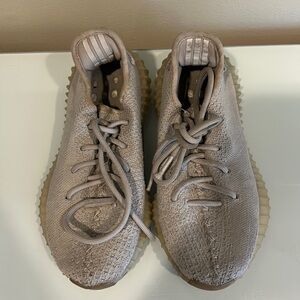 Yeezy Boost sesame